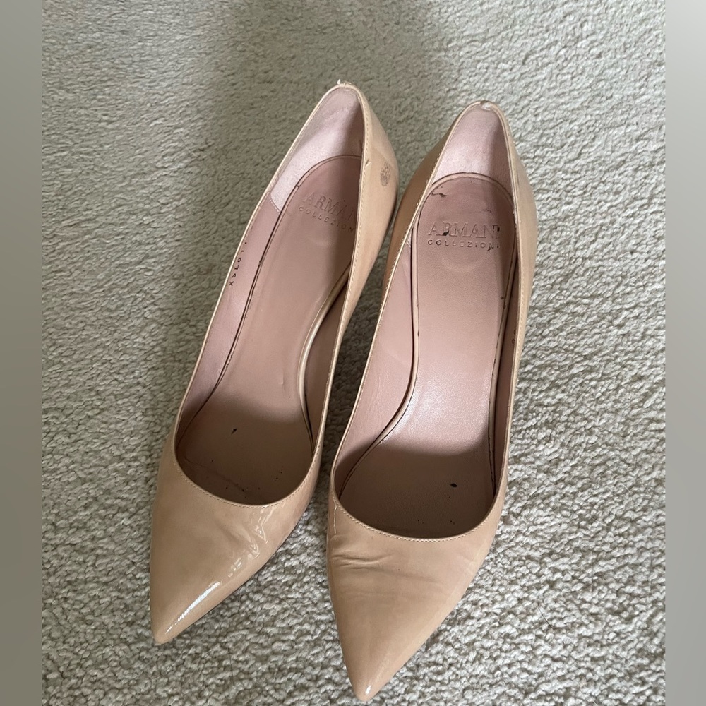 Nude patent pumps Armani Collection